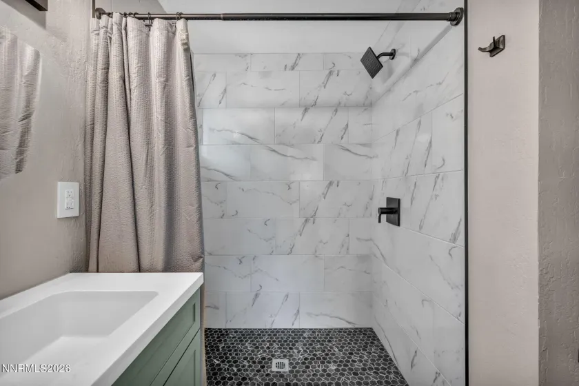 2106 Idaho, Carson City, Nevada 89701, 3 Bedrooms Bedrooms, ,2 BathroomsBathrooms,Residential,Residential,Idaho,260005055