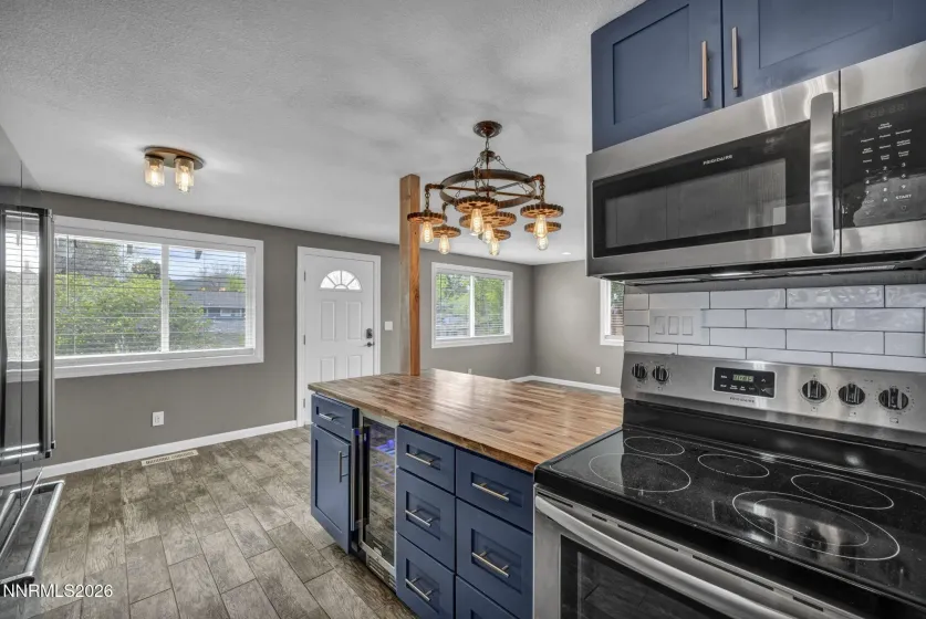 2106 Idaho, Carson City, Nevada 89701, 3 Bedrooms Bedrooms, ,2 BathroomsBathrooms,Residential,Residential,Idaho,260005055