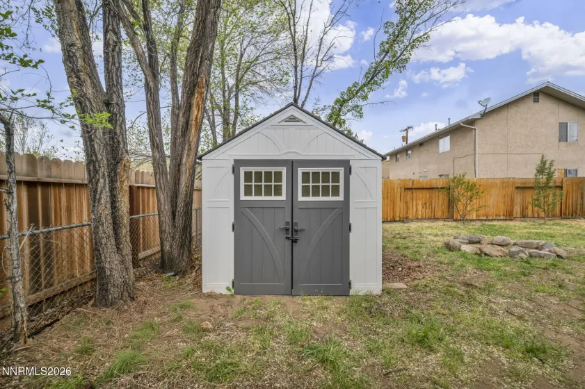 2106 Idaho, Carson City, Nevada 89701, 3 Bedrooms Bedrooms, ,2 BathroomsBathrooms,Residential,Residential,Idaho,260005055