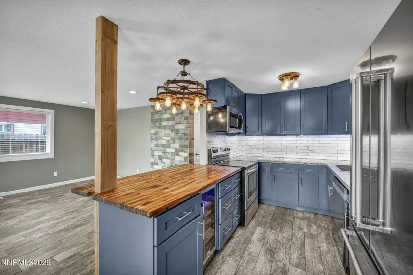 2106 Idaho, Carson City, Nevada 89701, 3 Bedrooms Bedrooms, ,2 BathroomsBathrooms,Residential,Residential,Idaho,260005055