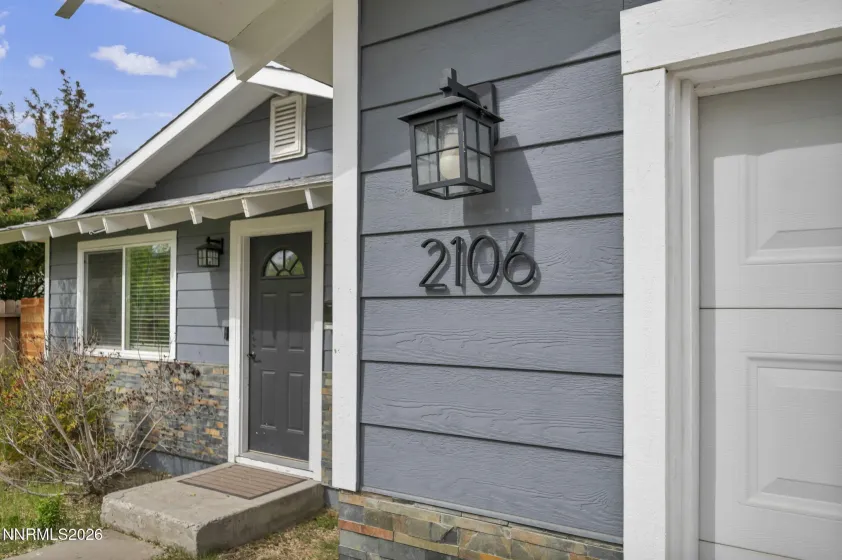 2106 Idaho, Carson City, Nevada 89701, 3 Bedrooms Bedrooms, ,2 BathroomsBathrooms,Residential,Residential,Idaho,260005055