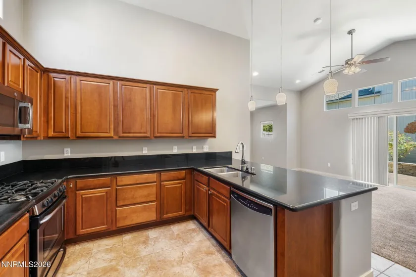 1372 Boardwalk, Sparks, Nevada 89436, 2 Bedrooms Bedrooms, ,2 BathroomsBathrooms,Residential,Residential,Boardwalk,260005008