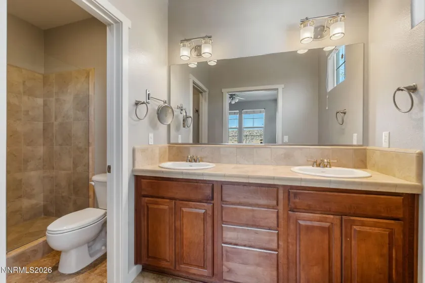 1372 Boardwalk, Sparks, Nevada 89436, 2 Bedrooms Bedrooms, ,2 BathroomsBathrooms,Residential,Residential,Boardwalk,260005008