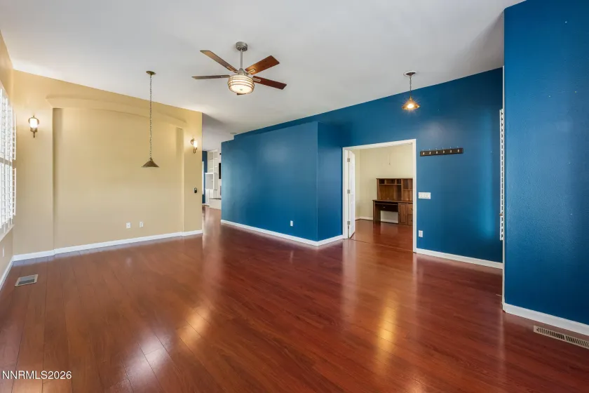 1840 Hunter Creek, Reno, Nevada 89519, 3 Bedrooms Bedrooms, ,2 BathroomsBathrooms,Residential,Residential,Hunter Creek,260005059