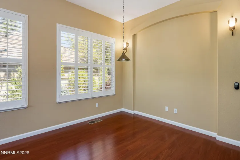 1840 Hunter Creek, Reno, Nevada 89519, 3 Bedrooms Bedrooms, ,2 BathroomsBathrooms,Residential,Residential,Hunter Creek,260005059