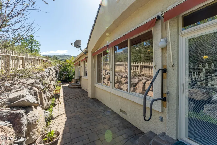 1840 Hunter Creek, Reno, Nevada 89519, 3 Bedrooms Bedrooms, ,2 BathroomsBathrooms,Residential,Residential,Hunter Creek,260005059