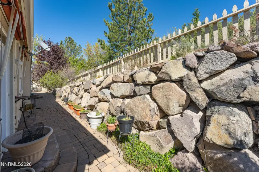 1840 Hunter Creek, Reno, Nevada 89519, 3 Bedrooms Bedrooms, ,2 BathroomsBathrooms,Residential,Residential,Hunter Creek,260005059