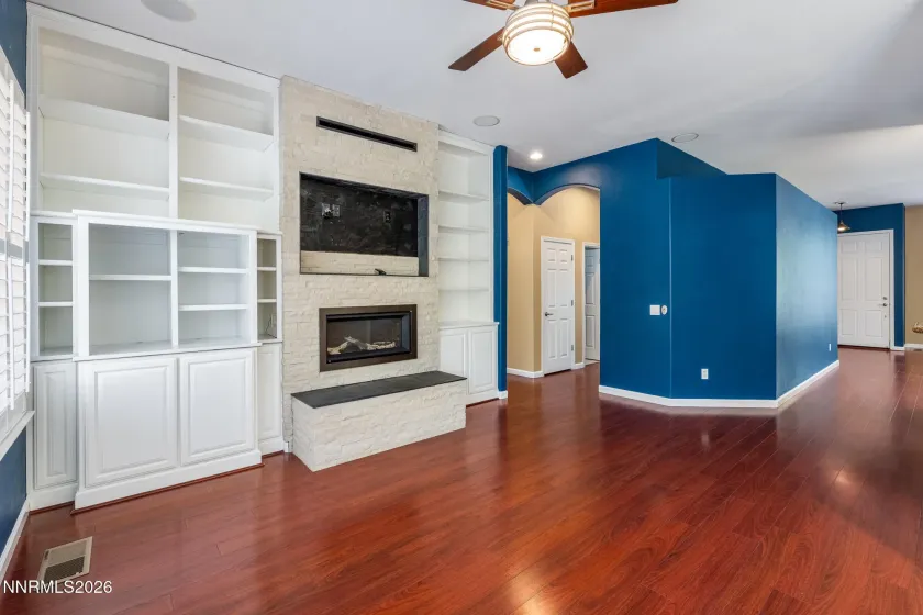 1840 Hunter Creek, Reno, Nevada 89519, 3 Bedrooms Bedrooms, ,2 BathroomsBathrooms,Residential,Residential,Hunter Creek,260005059