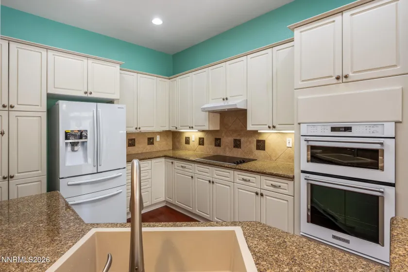 1840 Hunter Creek, Reno, Nevada 89519, 3 Bedrooms Bedrooms, ,2 BathroomsBathrooms,Residential,Residential,Hunter Creek,260005059