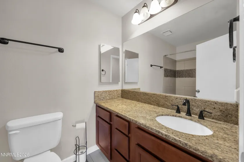 1701 Clover Leaf, Sparks, Nevada 89434, 3 Bedrooms Bedrooms, ,2 BathroomsBathrooms,Residential,Residential,Clover Leaf,260005060