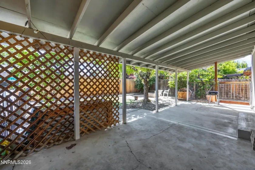 1701 Clover Leaf, Sparks, Nevada 89434, 3 Bedrooms Bedrooms, ,2 BathroomsBathrooms,Residential,Residential,Clover Leaf,260005060