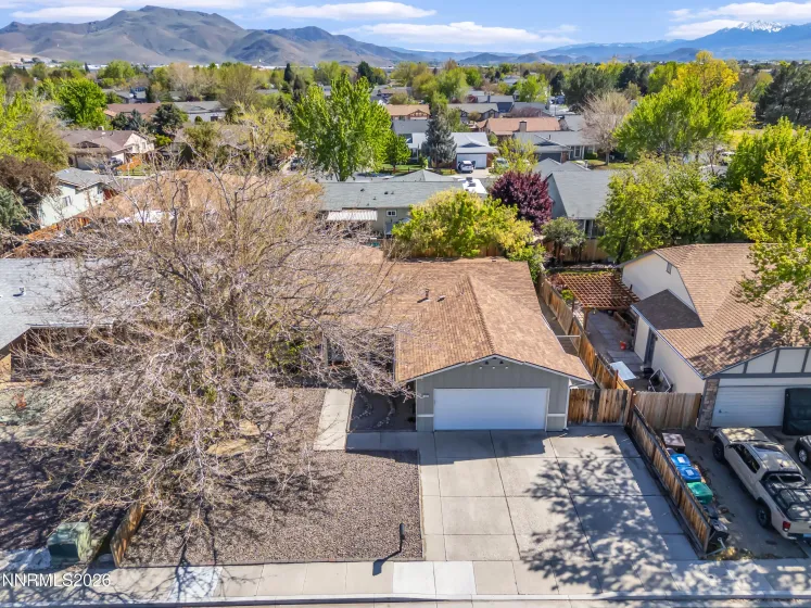 1701 Clover Leaf, Sparks, Nevada 89434, 3 Bedrooms Bedrooms, ,2 BathroomsBathrooms,Residential,Residential,Clover Leaf,260005060