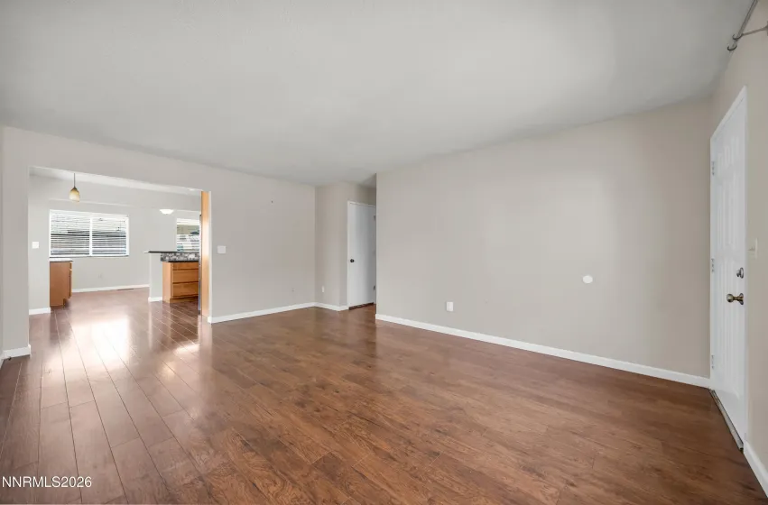 1701 Clover Leaf, Sparks, Nevada 89434, 3 Bedrooms Bedrooms, ,2 BathroomsBathrooms,Residential,Residential,Clover Leaf,260005060