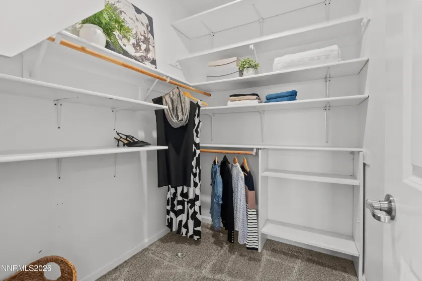 626 Piovana, Sparks, Nevada 89441, 3 Bedrooms Bedrooms, ,2 BathroomsBathrooms,Residential,Residential,Piovana,260005063