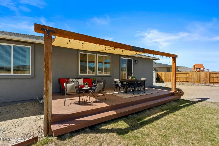 626 Piovana, Sparks, Nevada 89441, 3 Bedrooms Bedrooms, ,2 BathroomsBathrooms,Residential,Residential,Piovana,260005063