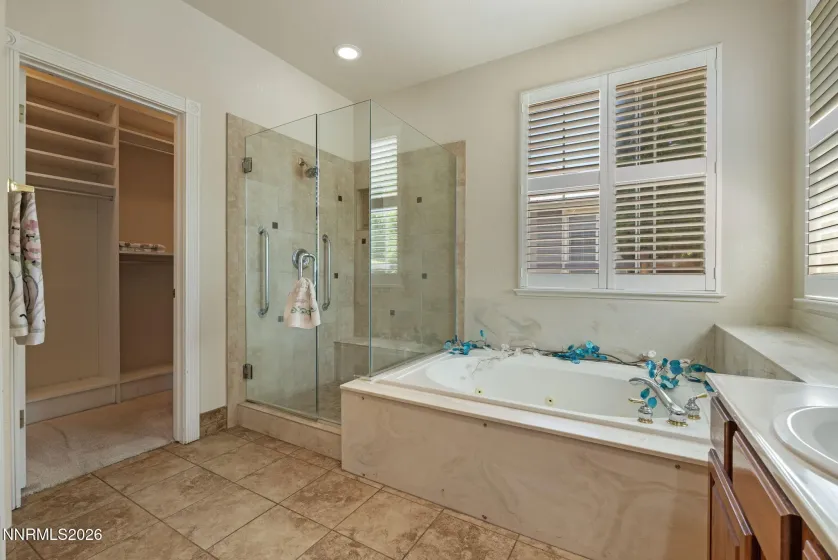 2729 Hamm, Sparks, Nevada 89436, 4 Bedrooms Bedrooms, ,3 BathroomsBathrooms,Residential,Residential,Hamm,260005062