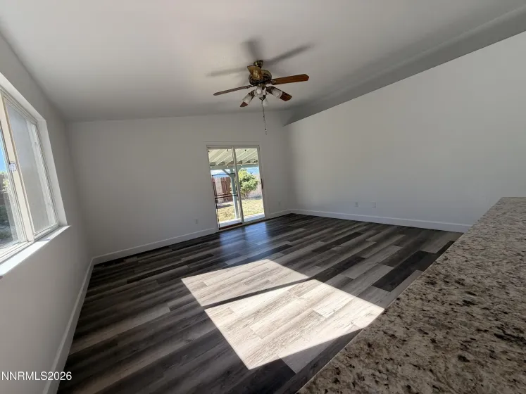 7326 Warhol, Sun Valley, Nevada 89433, 3 Bedrooms Bedrooms, ,2 BathroomsBathrooms,Residential,Residential,Warhol,260005065