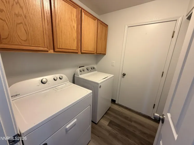 7326 Warhol, Sun Valley, Nevada 89433, 3 Bedrooms Bedrooms, ,2 BathroomsBathrooms,Residential,Residential,Warhol,260005065