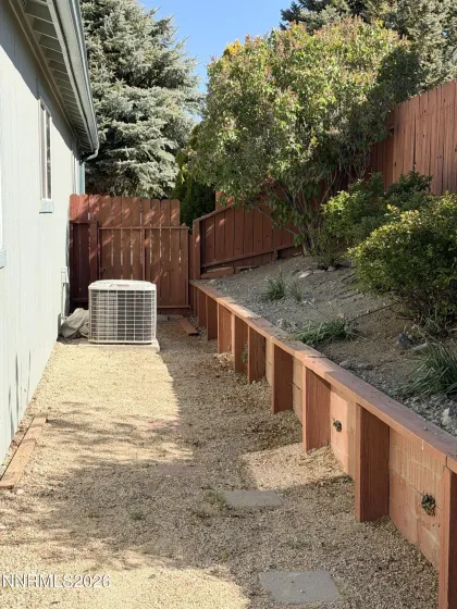 7326 Warhol, Sun Valley, Nevada 89433, 3 Bedrooms Bedrooms, ,2 BathroomsBathrooms,Residential,Residential,Warhol,260005065