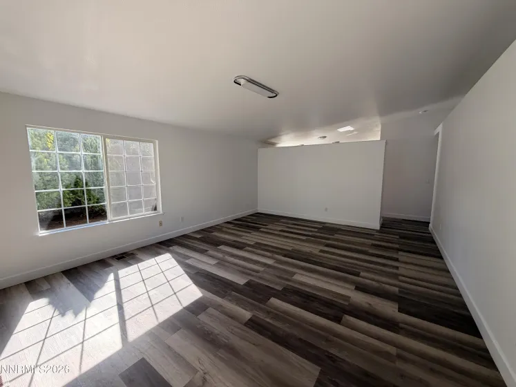 7326 Warhol, Sun Valley, Nevada 89433, 3 Bedrooms Bedrooms, ,2 BathroomsBathrooms,Residential,Residential,Warhol,260005065