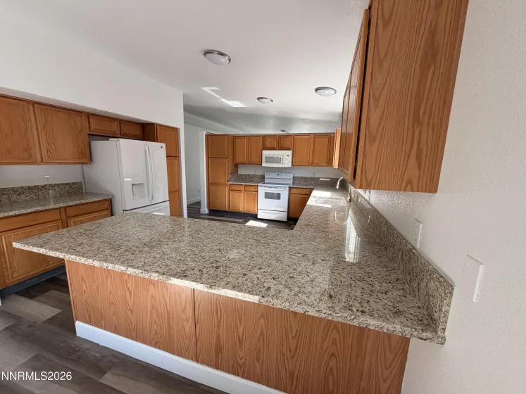 7326 Warhol, Sun Valley, Nevada 89433, 3 Bedrooms Bedrooms, ,2 BathroomsBathrooms,Residential,Residential,Warhol,260005065