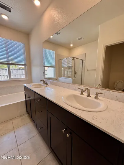 2093 Marcus, Sparks, Nevada 89436, 3 Bedrooms Bedrooms, ,2 BathroomsBathrooms,Residential,Residential,Marcus,260005068