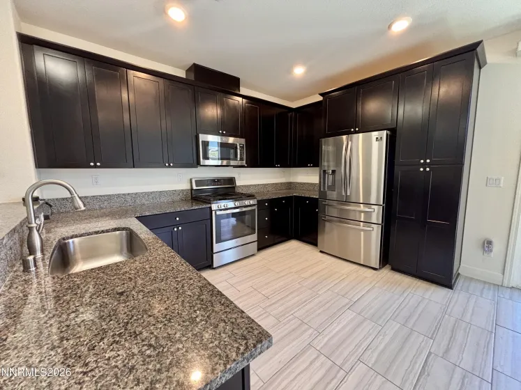 2093 Marcus, Sparks, Nevada 89436, 3 Bedrooms Bedrooms, ,2 BathroomsBathrooms,Residential,Residential,Marcus,260005068