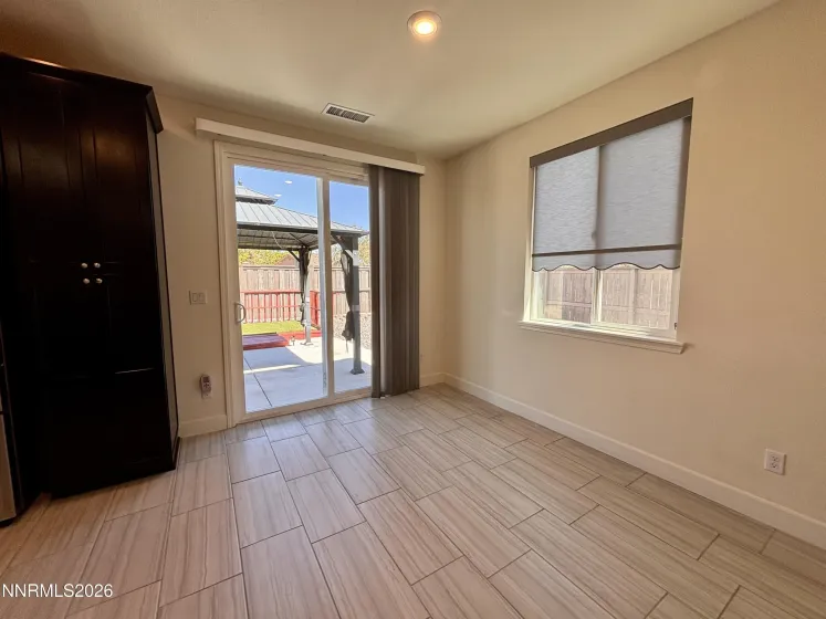 2093 Marcus, Sparks, Nevada 89436, 3 Bedrooms Bedrooms, ,2 BathroomsBathrooms,Residential,Residential,Marcus,260005068