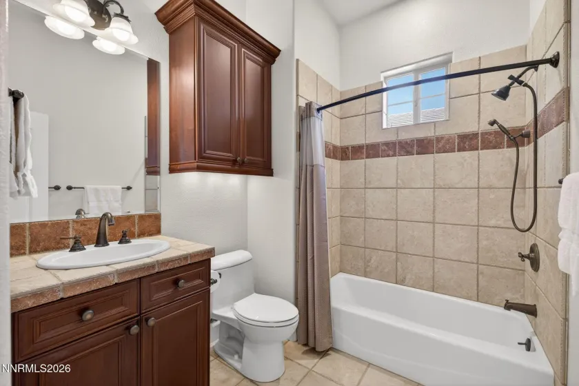 5979 Quintessa, Sparks, Nevada 89436, 3 Bedrooms Bedrooms, ,2 BathroomsBathrooms,Residential,Residential,Quintessa,260005069