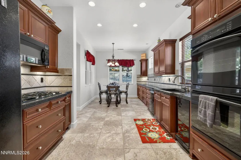 5979 Quintessa, Sparks, Nevada 89436, 3 Bedrooms Bedrooms, ,2 BathroomsBathrooms,Residential,Residential,Quintessa,260005069