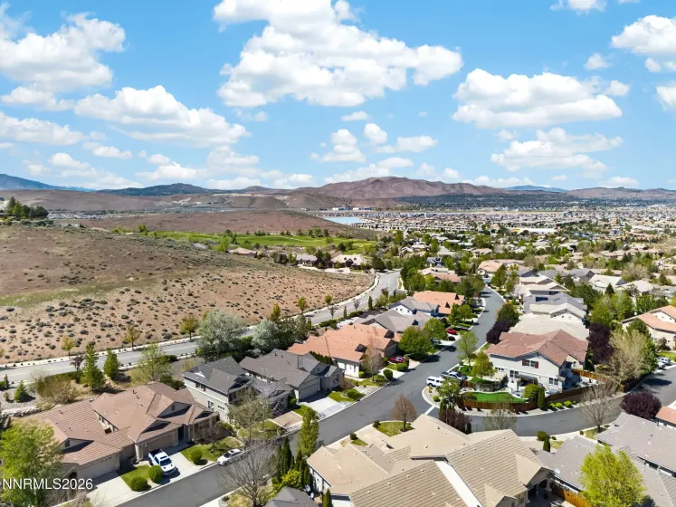 5979 Quintessa, Sparks, Nevada 89436, 3 Bedrooms Bedrooms, ,2 BathroomsBathrooms,Residential,Residential,Quintessa,260005069