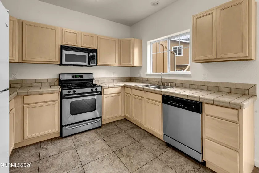 335 Dawson Jacob, Reno, Nevada 89503, 2 Bedrooms Bedrooms, ,3 BathroomsBathrooms,Residential,Residential,Dawson Jacob,260005070