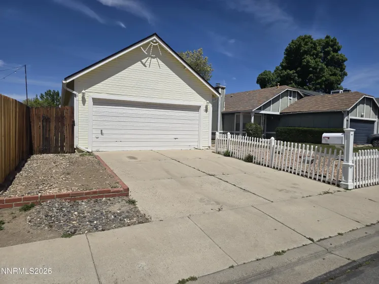 1220 O'Callaghan, Sparks, Nevada 89434, 3 Bedrooms Bedrooms, ,2 BathroomsBathrooms,Residential,Residential,O'Callaghan,260005075