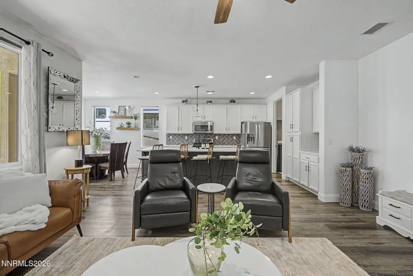 1479 Bluewood, Reno, Nevada 89523, 3 Bedrooms Bedrooms, ,2 BathroomsBathrooms,Residential,Residential,Bluewood,260005076