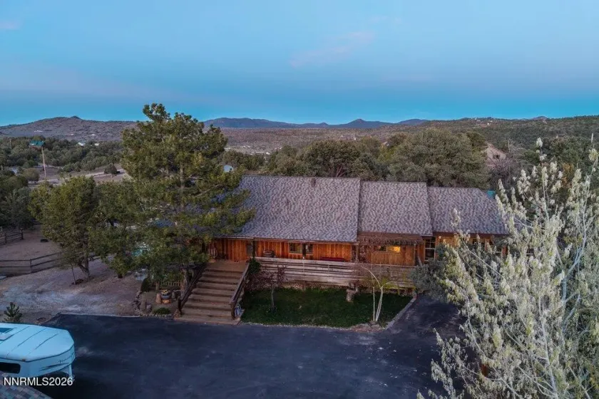 2361 Grizzley, Reno, Nevada 89521, 4 Bedrooms Bedrooms, ,3 BathroomsBathrooms,Residential,Residential,Grizzley,260005077