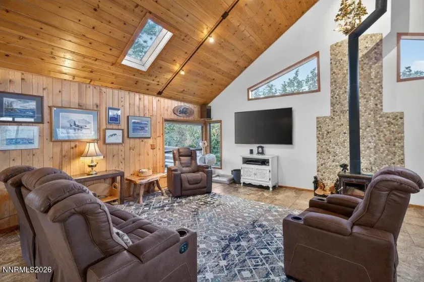 2361 Grizzley, Reno, Nevada 89521, 4 Bedrooms Bedrooms, ,3 BathroomsBathrooms,Residential,Residential,Grizzley,260005077