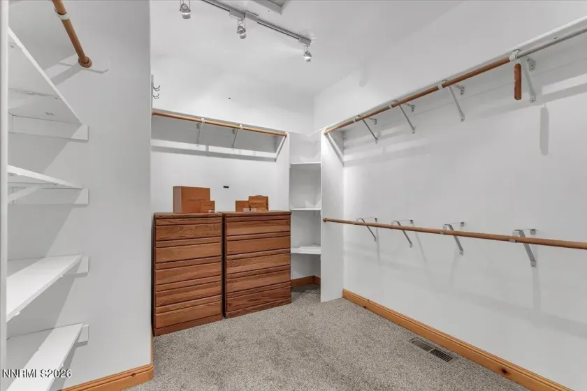 16470 Snow Flower, Reno, Nevada 89511, 5 Bedrooms Bedrooms, ,5 BathroomsBathrooms,Residential,Residential,Snow Flower,260005078