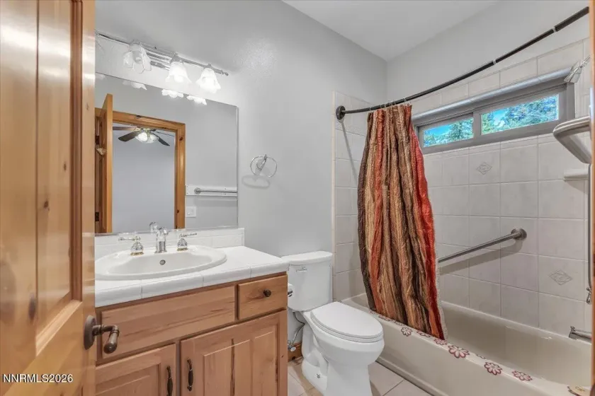 16470 Snow Flower, Reno, Nevada 89511, 5 Bedrooms Bedrooms, ,5 BathroomsBathrooms,Residential,Residential,Snow Flower,260005078