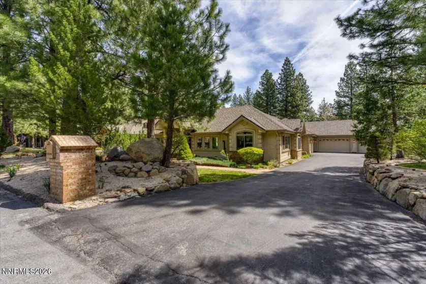 16470 Snow Flower, Reno, Nevada 89511, 5 Bedrooms Bedrooms, ,5 BathroomsBathrooms,Residential,Residential,Snow Flower,260005078