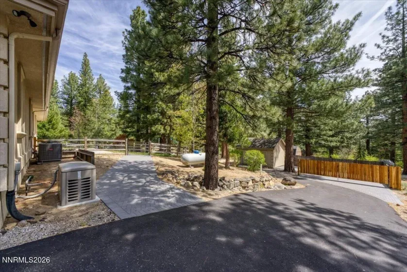 16470 Snow Flower, Reno, Nevada 89511, 5 Bedrooms Bedrooms, ,5 BathroomsBathrooms,Residential,Residential,Snow Flower,260005078