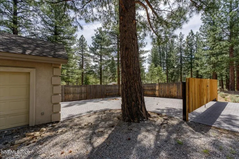 16470 Snow Flower, Reno, Nevada 89511, 5 Bedrooms Bedrooms, ,5 BathroomsBathrooms,Residential,Residential,Snow Flower,260005078