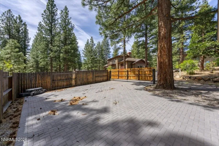 16470 Snow Flower, Reno, Nevada 89511, 5 Bedrooms Bedrooms, ,5 BathroomsBathrooms,Residential,Residential,Snow Flower,260005078