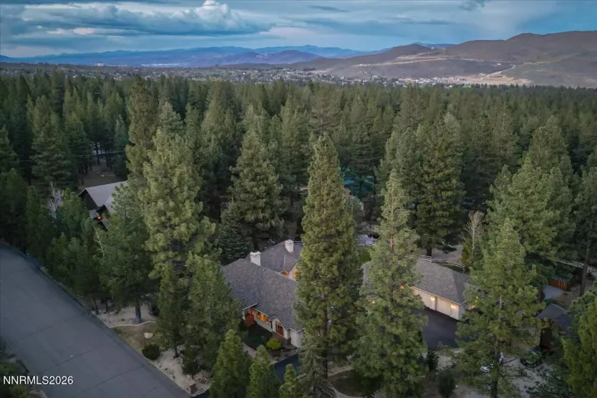 16470 Snow Flower, Reno, Nevada 89511, 5 Bedrooms Bedrooms, ,5 BathroomsBathrooms,Residential,Residential,Snow Flower,260005078