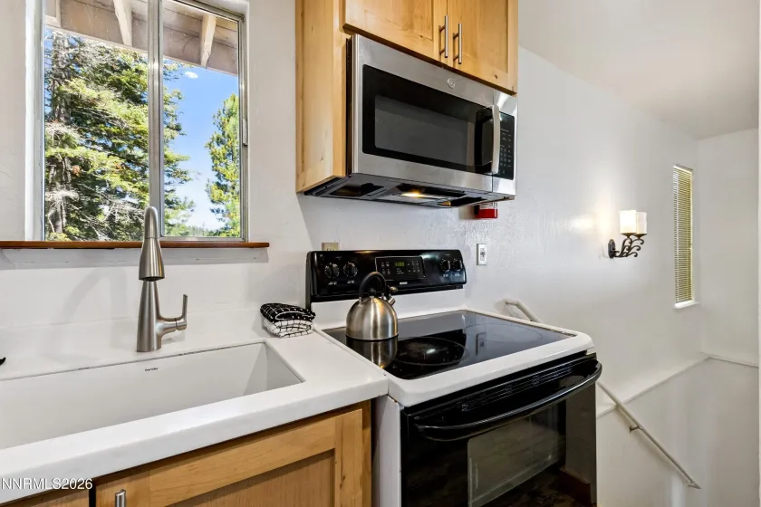 261 Quaking Aspen, Stateline, Nevada 89449, 3 Bedrooms Bedrooms, ,2 BathroomsBathrooms,Residential,Residential,Quaking Aspen,260005080