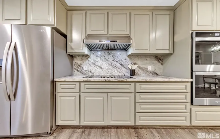 6545 Dyer, East Shore, California 96137, 4 Bedrooms Bedrooms, ,4 BathroomsBathrooms,Residential,Residential,Dyer,260005082