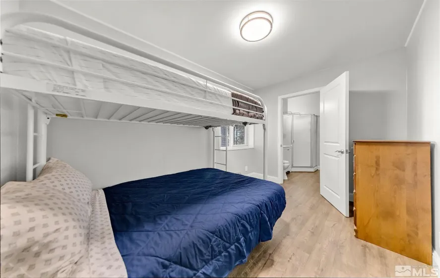 6545 Dyer, East Shore, California 96137, 4 Bedrooms Bedrooms, ,4 BathroomsBathrooms,Residential,Residential,Dyer,260005082