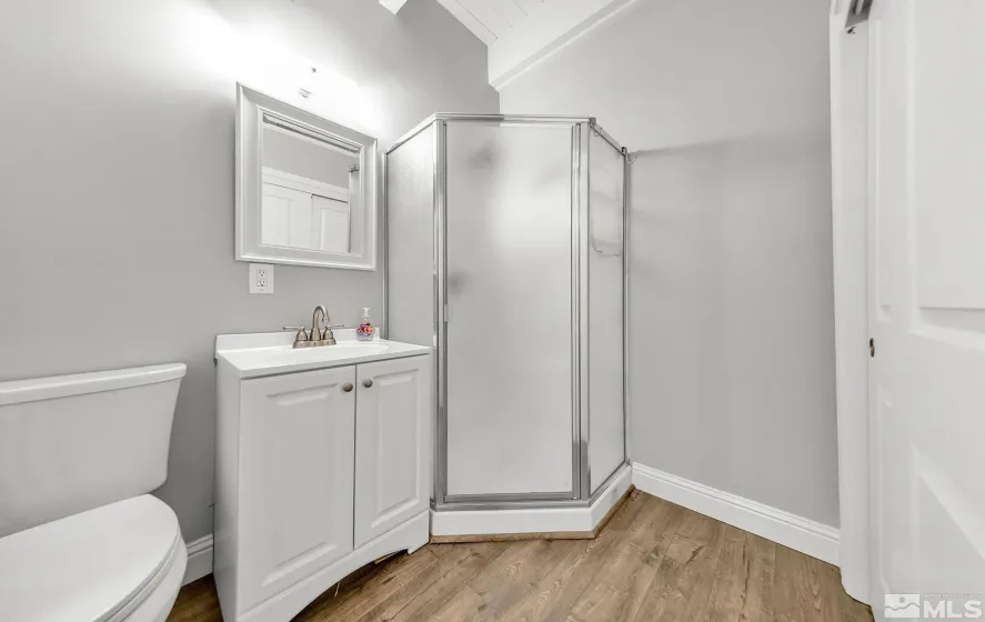 6545 Dyer, East Shore, California 96137, 4 Bedrooms Bedrooms, ,4 BathroomsBathrooms,Residential,Residential,Dyer,260005082