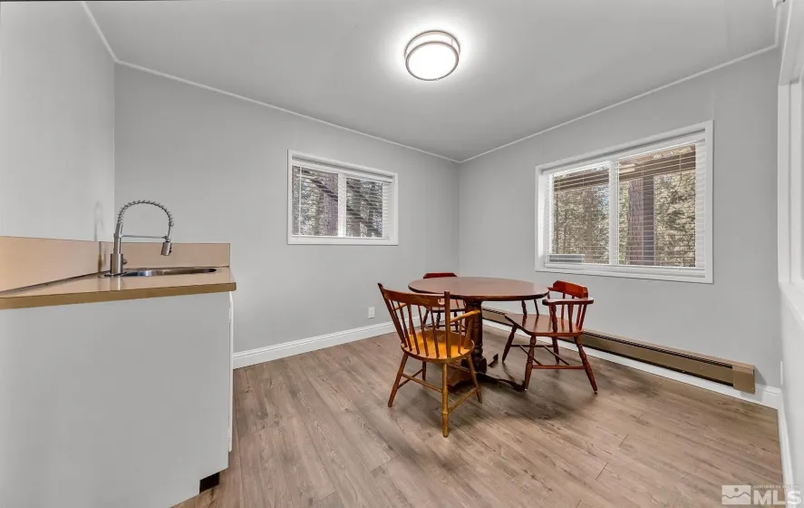 6545 Dyer, East Shore, California 96137, 4 Bedrooms Bedrooms, ,4 BathroomsBathrooms,Residential,Residential,Dyer,260005082