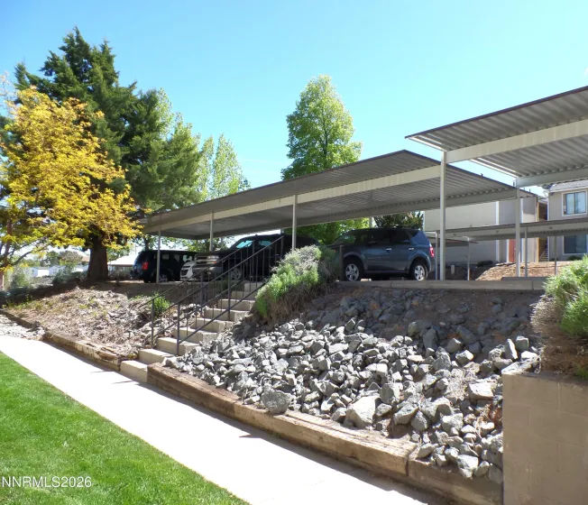 3890 Leonesio, Reno, Nevada 89512, 2 Bedrooms Bedrooms, ,1 BathroomBathrooms,Residential,Residential,Leonesio,260005083