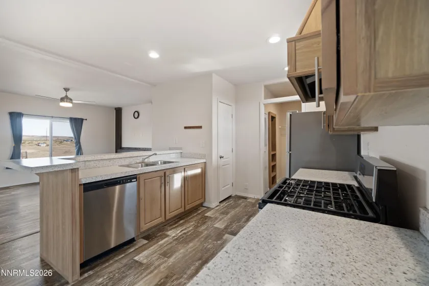 3010 Fort Churchill, Silver Springs, Nevada 89429, 3 Bedrooms Bedrooms, ,2 BathroomsBathrooms,Residential,Residential,Fort Churchill,260005085